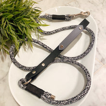 Load image into Gallery viewer, Waterproof Rope Leash