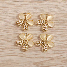 Load image into Gallery viewer, Metal Dog Tags